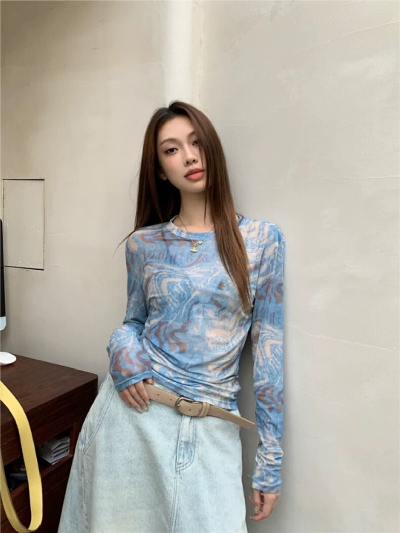 时尚显瘦天丝印花圆领长袖打底衫,女装羊毛衫,圣旺供货