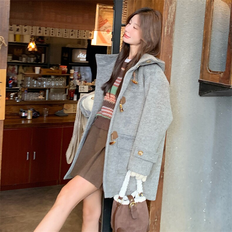 宽松连帽牛角扣毛呢外套（玩偶可拆卸），女装毛呢外套，天使之佳话