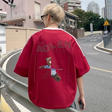 酒红色