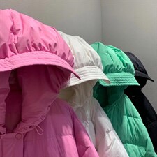 带帽短款羽绒服，女装羽绒服，Queena PHoebe