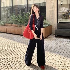 韩版宽松气质温柔针织衫两件套女春秋时尚高腰阔腿裤套装图片