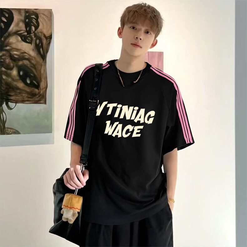 抖音得物品质二开240克宽松纯棉美式潮牌印花三条杠中性风短袖T恤,男装T恤,电商A486