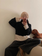 秋冬季新款舒适时尚百搭圆领拼色羊毛衫，女装羊毛衫，莺澜羊绒