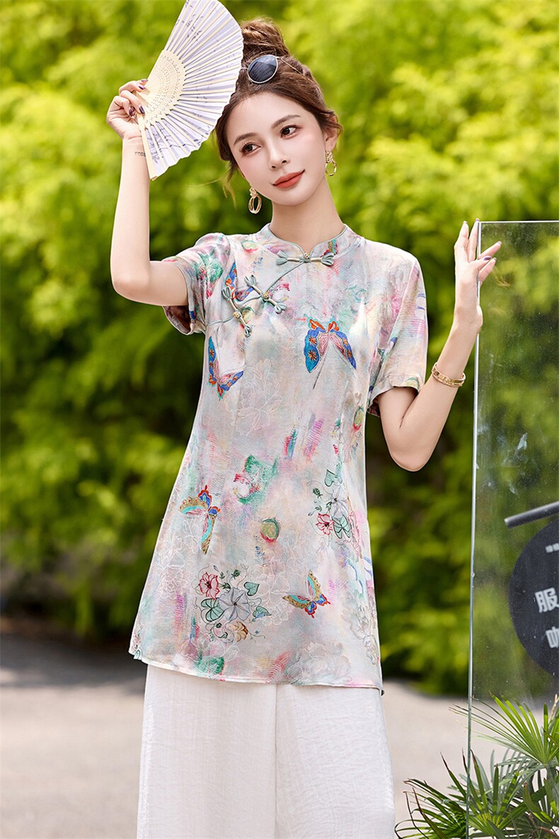 新中式盘扣改良旗袍上衣女2026夏新款超好看气质蝴蝶印花短袖衬衫,女装套装/套裙,美沁