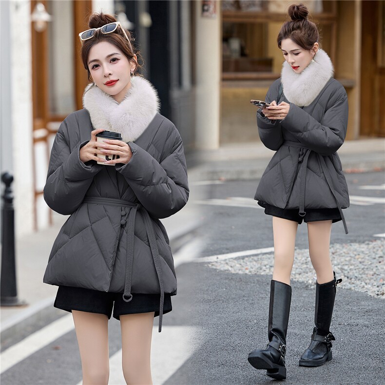 2025冬季新款狐狸毛收腰羽绒服90绒,女装羽绒服,维一诺（1D095）