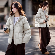 90%白鸭绒有帽可拆2025年冬季圆领中长款宽松羽绒服，女装羽绒服，米雪儿