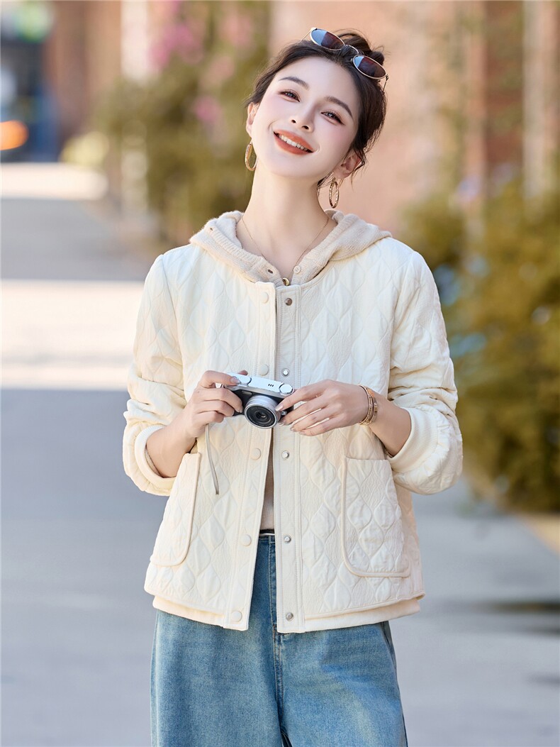 时尚刺绣菱格短款外套女2025秋季新款宽松百搭圆领超好看夹克上衣,女装短外套,简韵佳