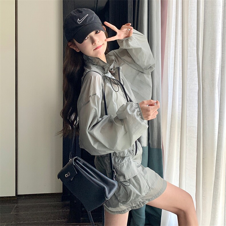 2025夏季新款宽松轻薄运动风外套防晒衣套装今年流行工装半身裙女，女装套装/套裙，纯色衣恋