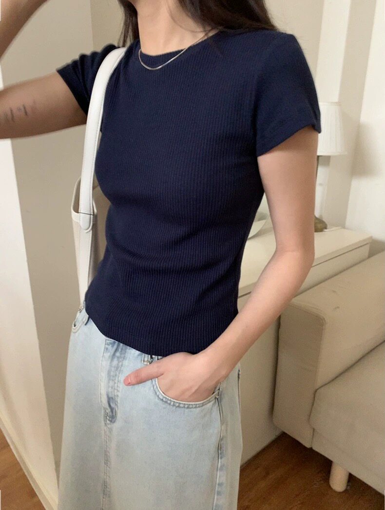 简约圆领短款修身针织短袖女夏装薄款T恤，女装针织衫/毛衣，圣旺供货