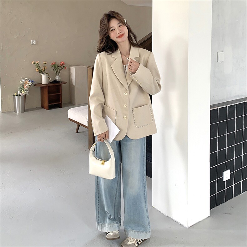 减龄气质卡其色西装外套女春秋2025新款洋气通勤独特漂亮显瘦西服,女装西装,2D041