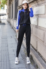 2021春秋季时尚休闲运动套装撞色拼接拉链青春活力减龄立领气质，女装运动套装，美吧服饰