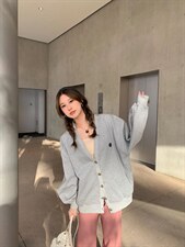 2022年春款。开衫，其它，QIANCHEN 谦晨