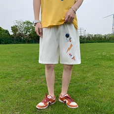 米白色