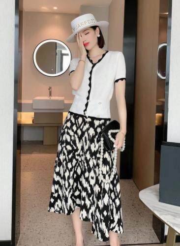 两件套连衣裙，女装连衣裙，觅 愉