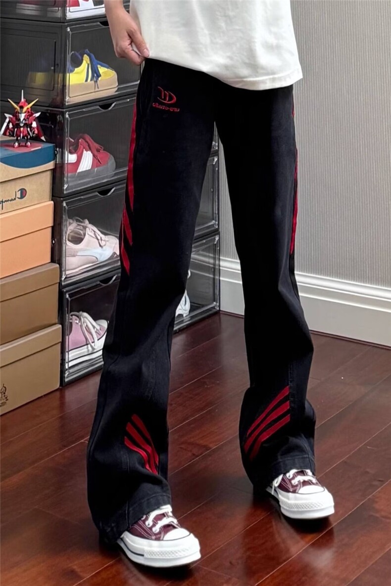 三杠条纹红黑撞色拼接显瘦微喇牛仔裤男小众设计感美式工装直筒裤,男装牛仔裤,星座302B