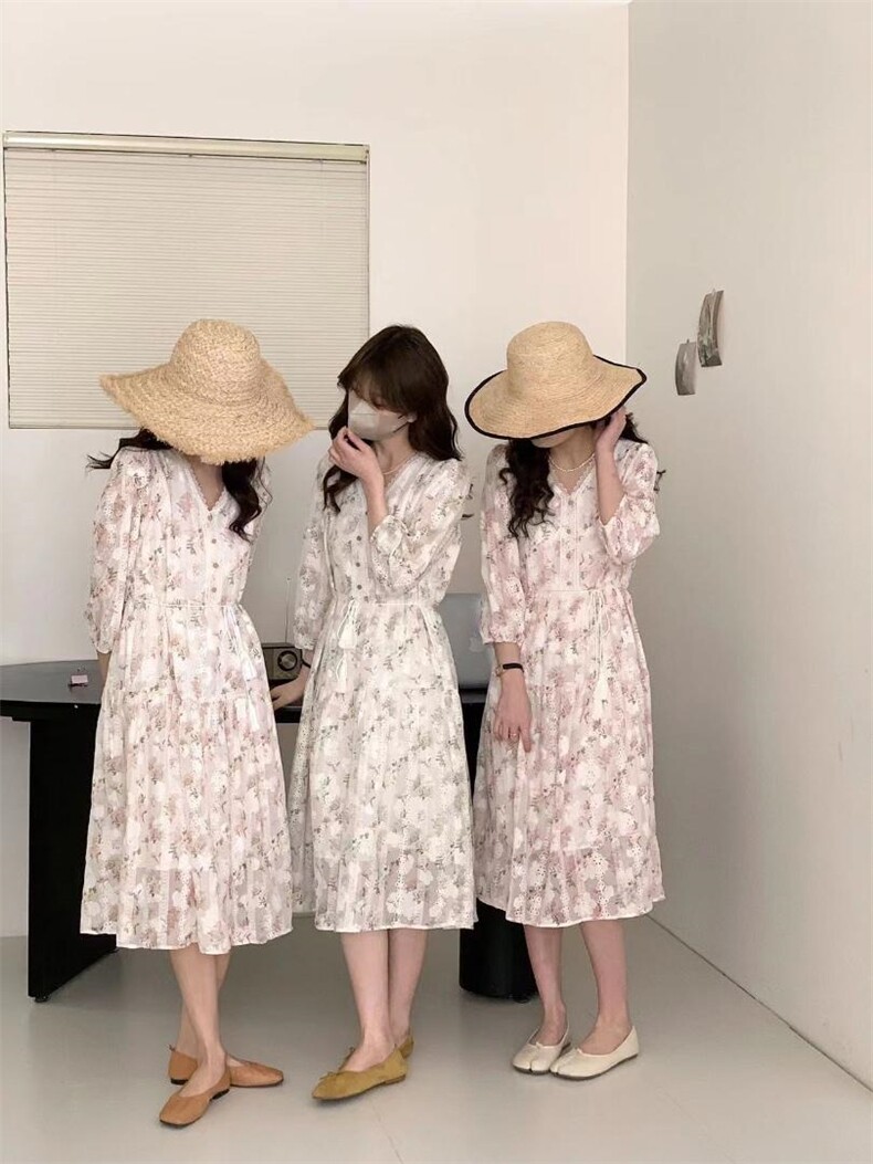 春装重工蕾丝面料连衣裙，女装连衣裙，佳其