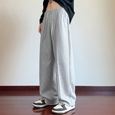 灰色
