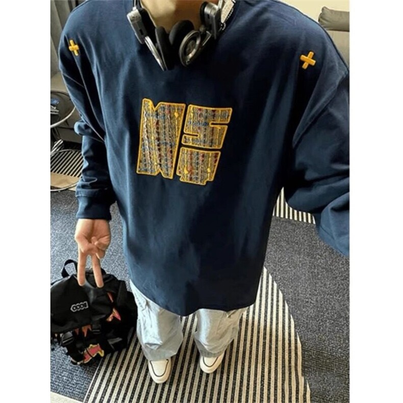藏蓝色刺绣圆领卫衣男款春秋潮牌高级感游牧cleanfit美式长袖T恤图片
