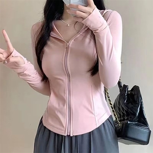 小众修身透气连帽防晒服短外套女款夏季小个子设计感显瘦百搭上衣图片