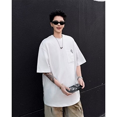 白色