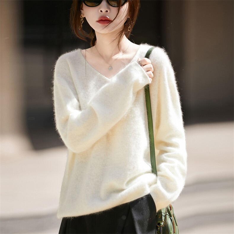 2025年秋季通勤长袖V领时尚百搭通勤简约休闲，女装羊毛衫，九嘉羊绒