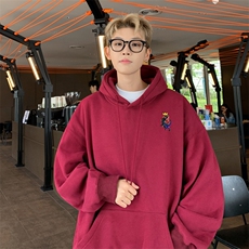 酒红色
