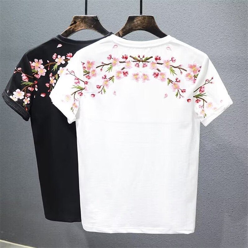 春夏季新潮纯棉体恤男装情侣潮流半袖衣服潮牌梅花刺绣短袖t恤图片