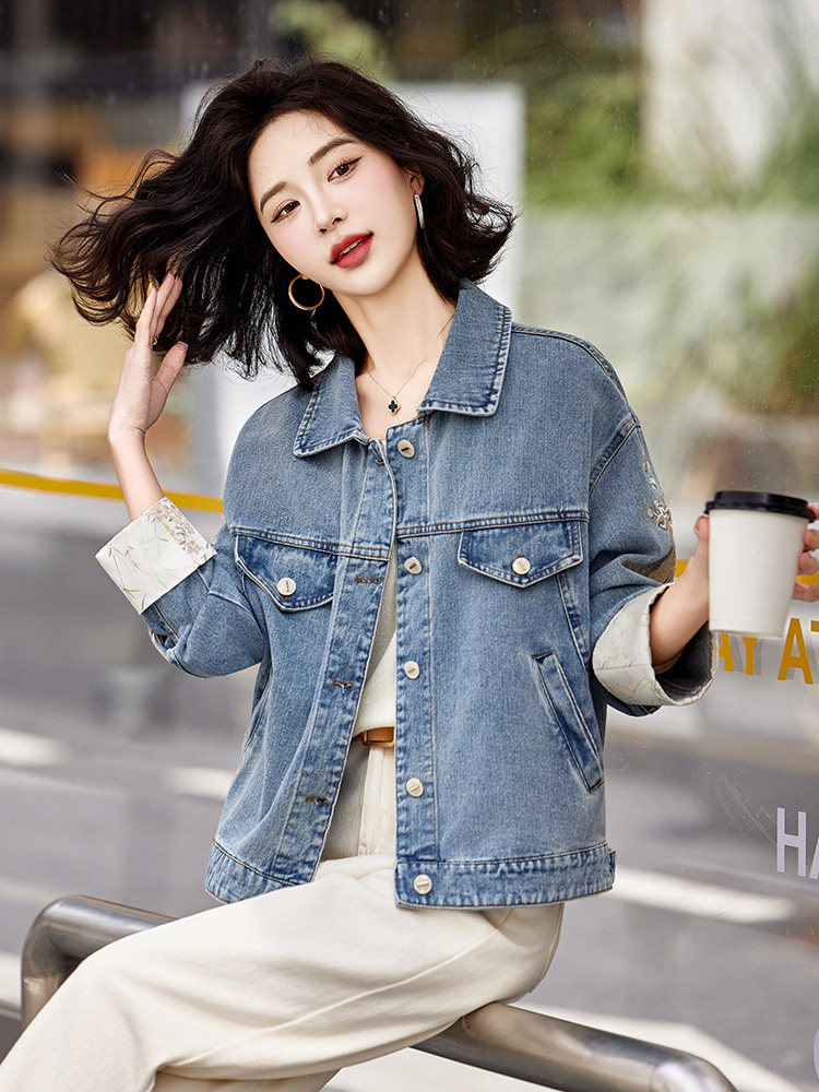 牛仔刺绣外套女春秋2025新款小个子短款百搭时尚洋气休闲夹克上衣,女装短外套,靓衣阁