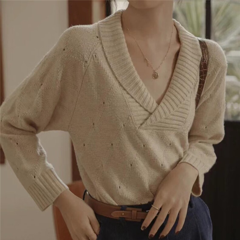 优雅知性风24秋冬款法式小翻领羊毛衫打底针织衫，女装羊毛衫，臻纶羊绒