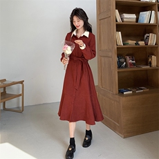 法式复古红色灯芯绒连衣裙女2025春季新款高级感时尚气质衬衫裙子，女装连衣裙，浙宝203