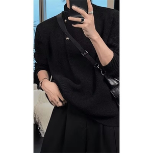 网络图金属侧纽扣针织衫男款冬季宽松休闲复古百搭半高领毛衣图片