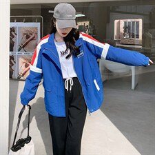 现货主推款2022年新品棒球服宽松外套女款号801-P125-K178，女装短外套，浙宝305