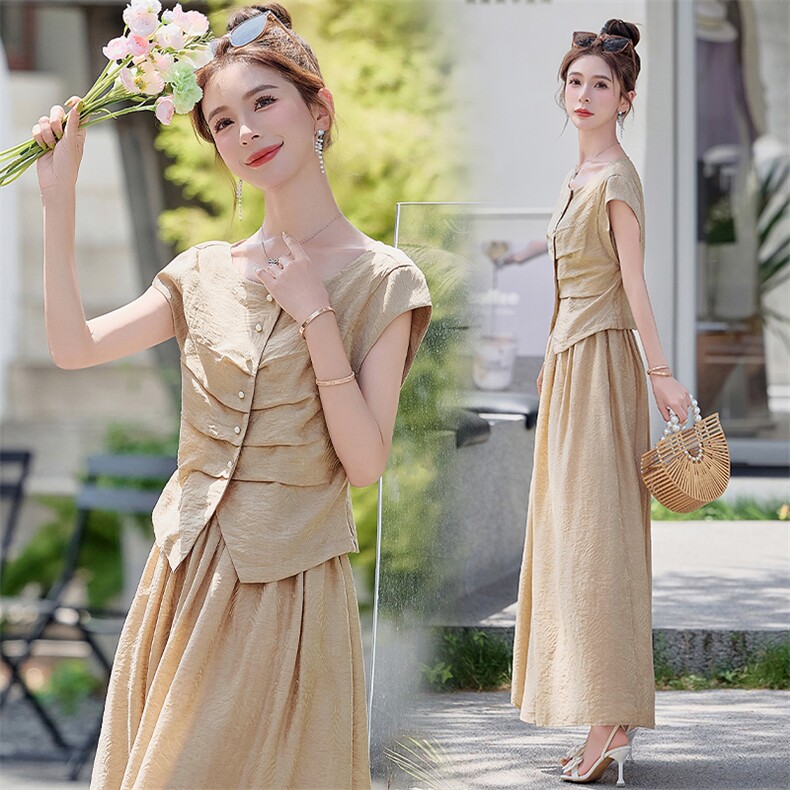 天丝（莱赛尔纤维）2025年夏季时尚两件套原创设计裙子套装，女装套装/套裙，布依丽人