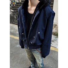 藏青色