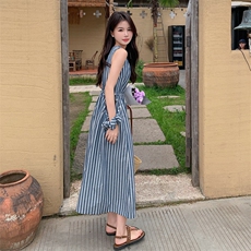 【新品现货】夏日微风蓝色条纹背心茶歇连衣裙8816-P135-K188，女装连衣裙，2C317A