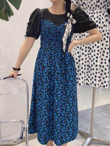 系列连衣裙大量上新，女装连衣裙，爱俪佳娜