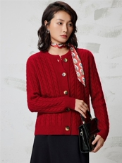 2025年秋季新款三股麻花棒球服，女装针织衫/毛衣，邦太羊绒