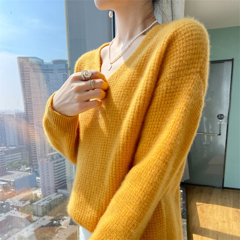 时尚V领羊毛衫女秋冬新款修身显瘦气质打底针织衫,女装羊毛衫,宇灿羊绒