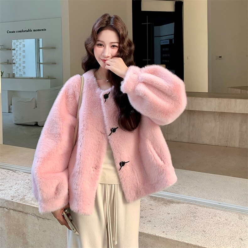 毛绒冬季外套女2025新款小个子羊羔毛甜美立领温柔可爱设计感上衣，女装卫衣/绒衫，欣美人