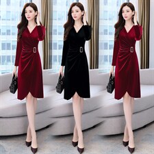 2021冬季新款时尚丝绒连衣裙，女装连衣裙，金典明美