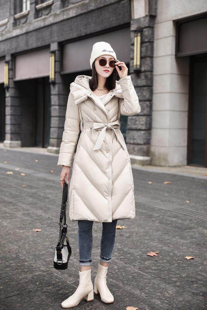 气质羽绒服，女装羽绒服，蓝芝衣秀