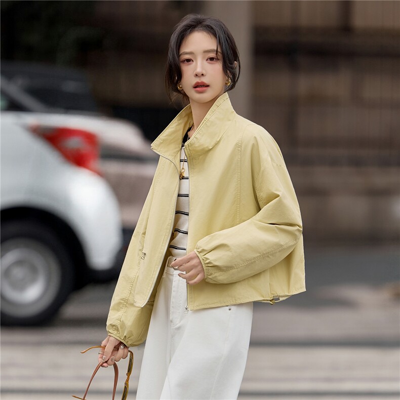 2026年秋季新款立领短外套女宽松休闲带口袋夹克上衣百搭纯色风衣,女装短外套,梦懿尔