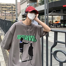 灰色