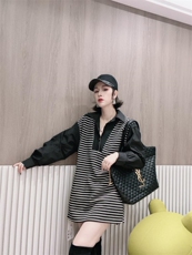 假二件套卫衣裙ＭL，女装卫衣/绒衫，可纳奇