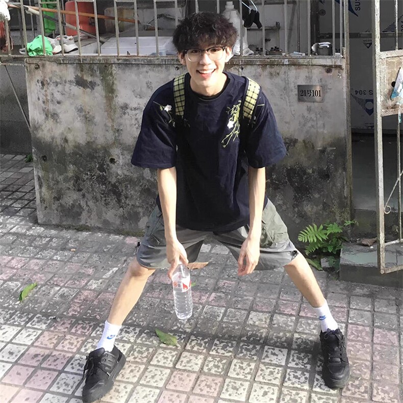 万针全刺绣工艺抖音得物高品质260克重磅纯棉双纱美式高街短袖T恤,男装T恤,电商A486