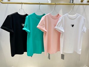 刺绣T恤,女装T恤,moiiy