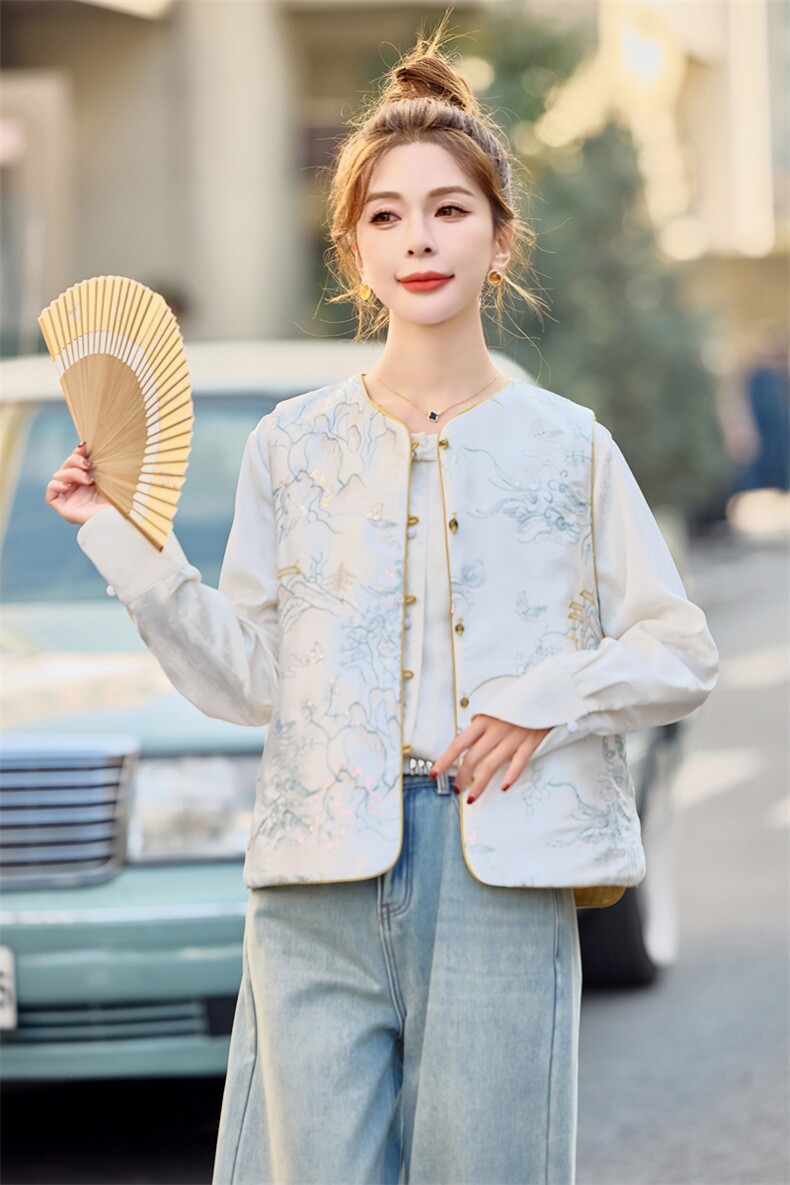 新中式风马甲女2026春新款超火时髦洋气独特漂亮小香风刺绣背心,女装马甲,微微衣阁
