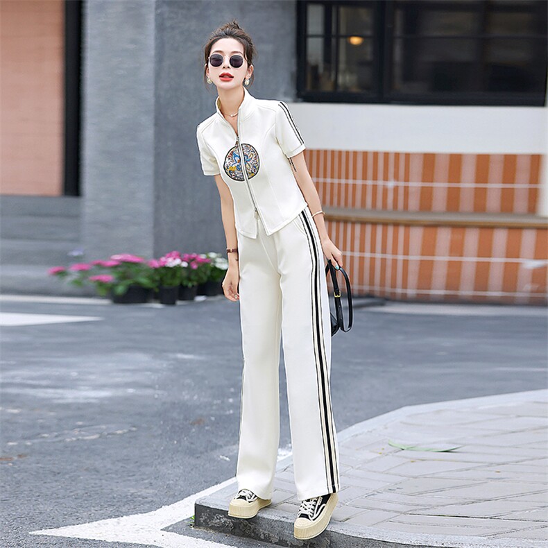 新中式刺绣两件套女2024夏季新款时尚气质百搭显瘦阔腿裤休闲套装,女装套装/套裙,梦依杭