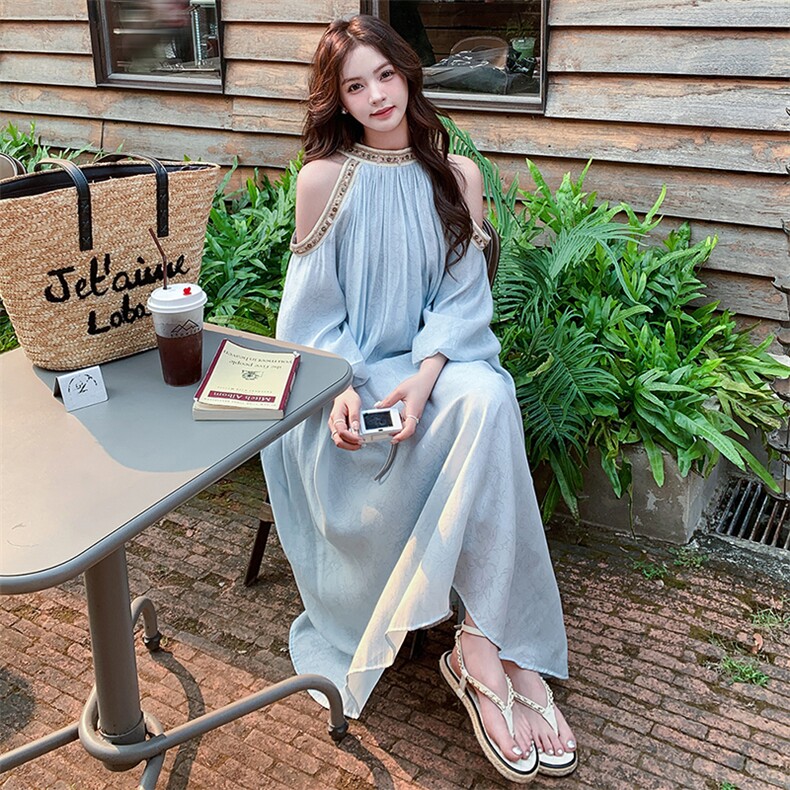 浅蓝色挂脖初恋连衣裙女2025夏季新款法式海边温柔度假风露肩长裙,女装连衣裙,浙宝305