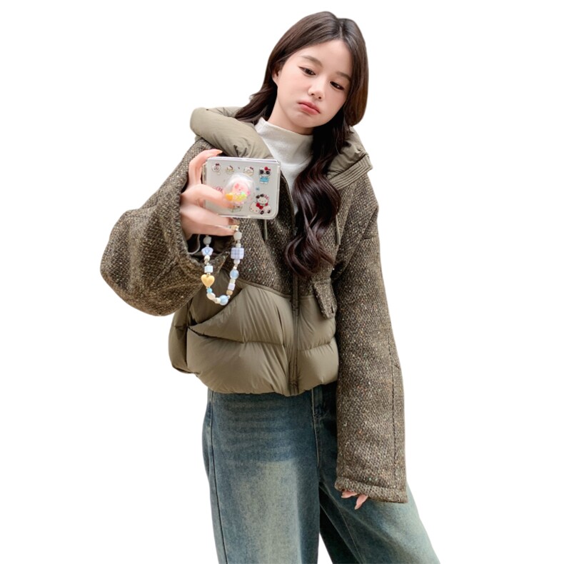 复古拼接连帽羽绒服女短款面包服宽松设计感小众冬季加厚保暖外套,女装羽绒服,2C166